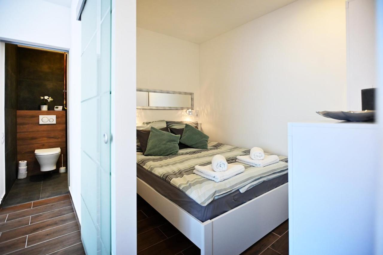 Zora Apartman Eger Extérieur photo