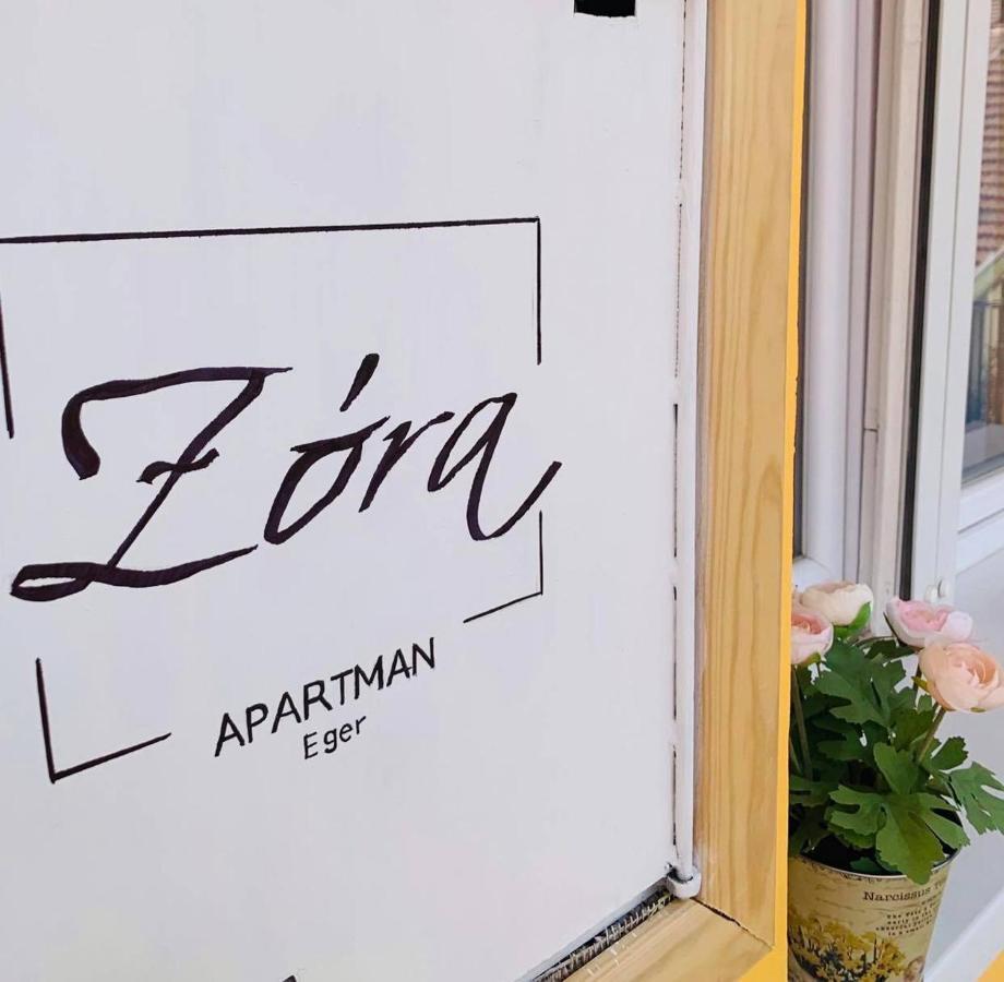 Zora Apartman Eger Extérieur photo